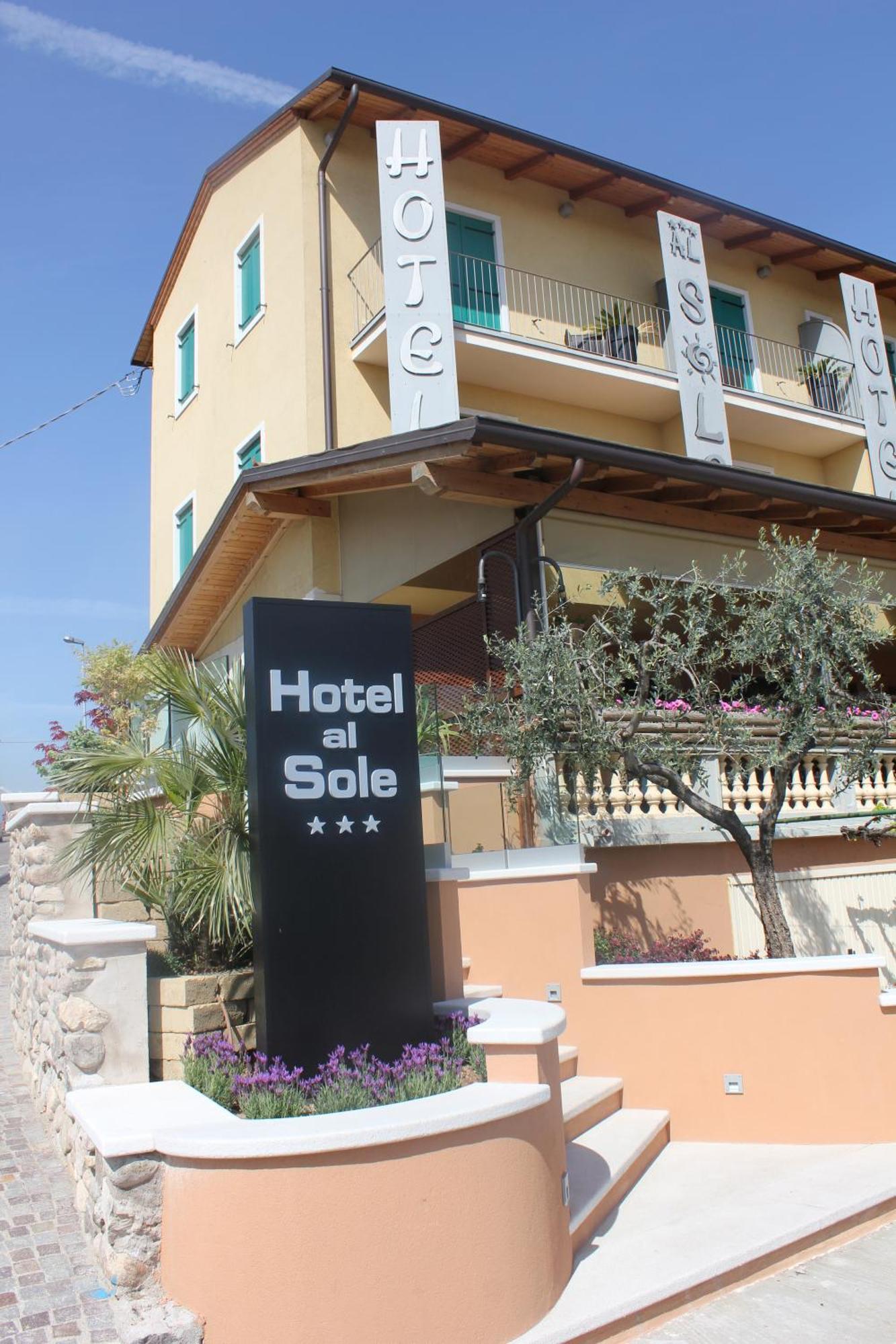 Hotel Al Sole - Enjoy Holiday Cavaion Veronese Dış mekan fotoğraf